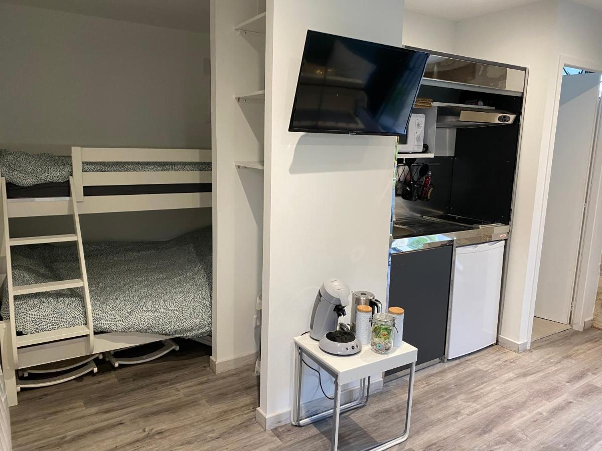 Studio Indre Climatise, La Halte De Cuze, Aux Abords De La Loire A Velo Huismes Exterior foto